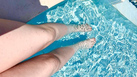 FeFe s Feet onlyfans leaked pictures