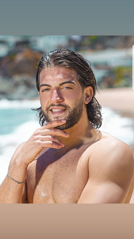 Rapha l Vill_ only fans nudes