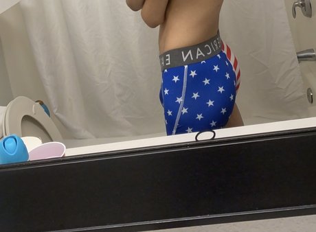 Twinkly Angel boobs onlyfans