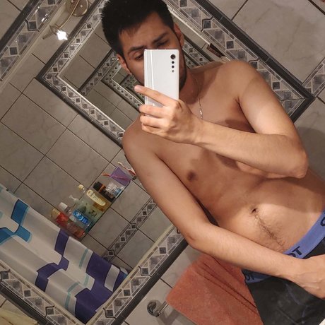 OKAISER onlyfans archives