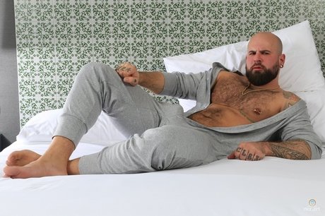 Hendrick Lewis nude on onlyfans