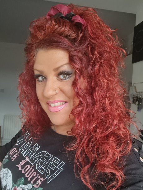 Julie Salt onlyfans pictures