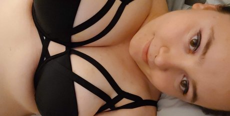Sexy Pregnant Vixen onlyfans naked