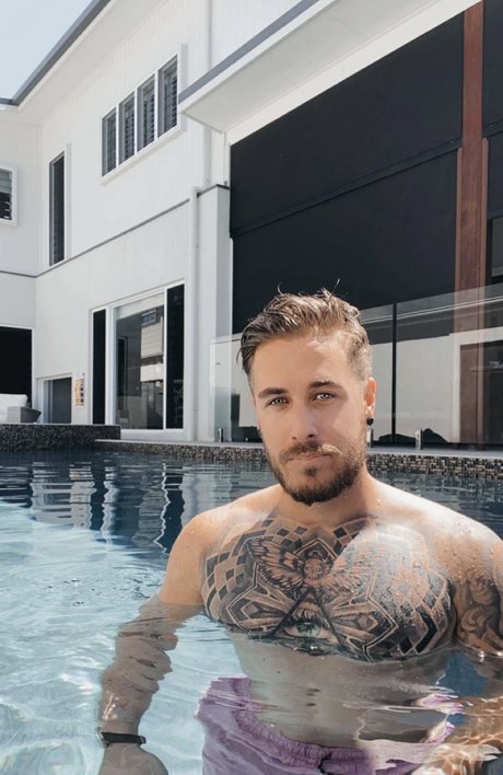 Ryan Jagar onlyfans nsfw