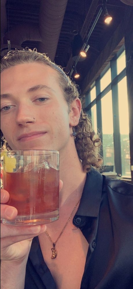 Ryan Sword naked onlyfans pics