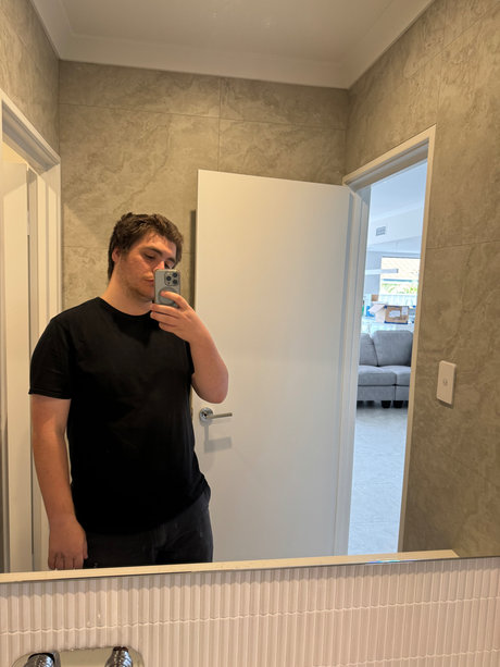 Mitchell Smith onlyfans model photo