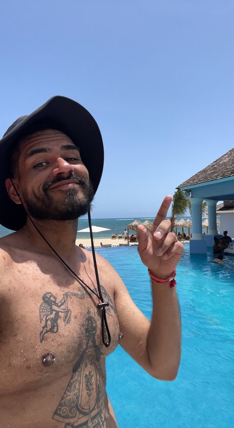 VillaSe or onlyfans xxx