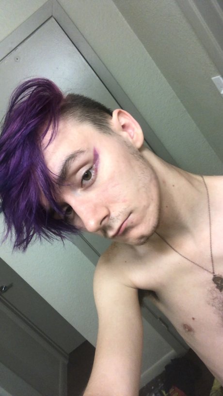 Logan Martin leaked onlyfans.