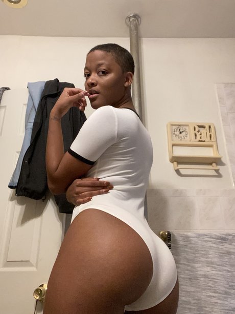 Mx Synamin Vixen Mxen_ onlyfans strip tease