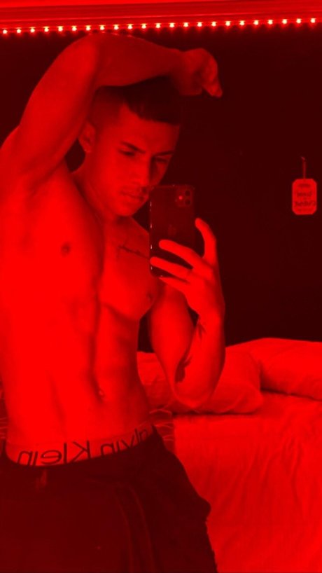 Santiago Quevedo naked on onlyfans