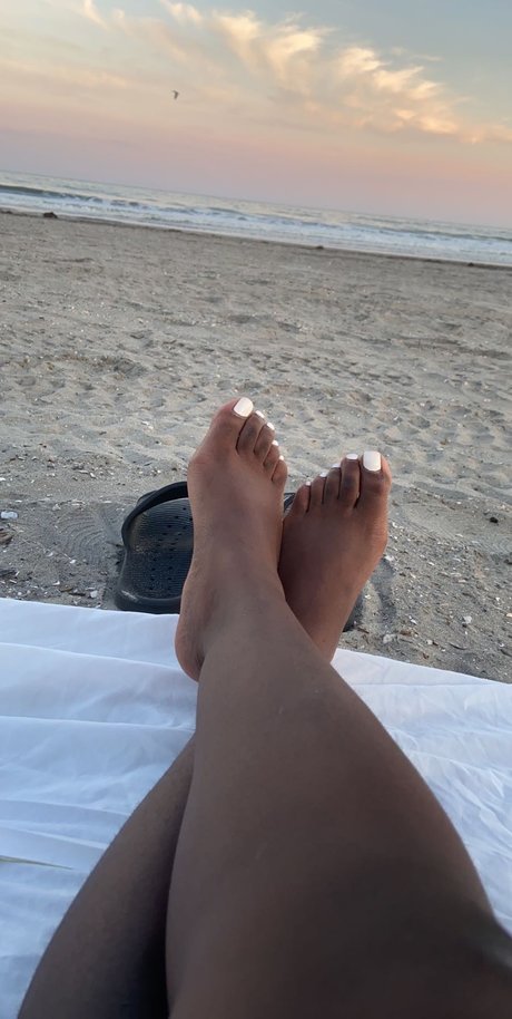 Ms Divine strip onlyfans