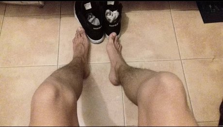 Carlos V zquez feet onlyfans