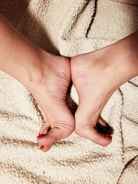 BethanyFeets leaked naked onlyfans