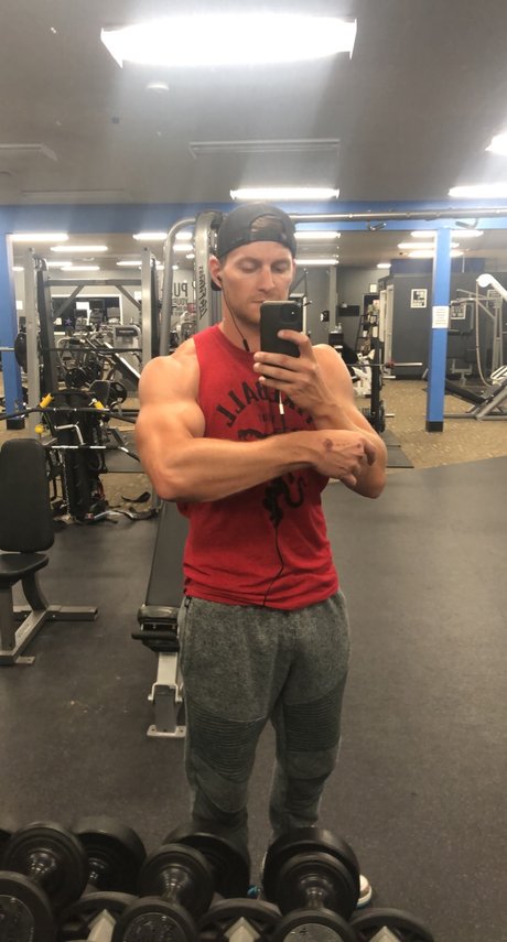 Mitch Trelstad onlyfans page