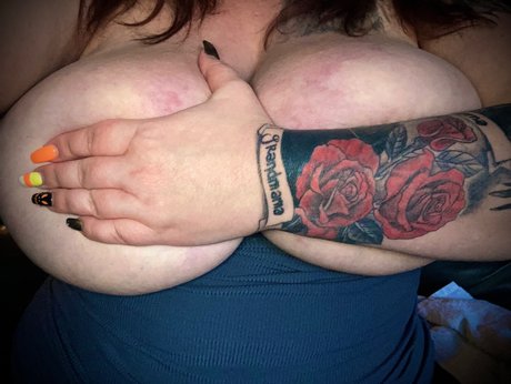 Nikky lookatmyhits onlyfans leak