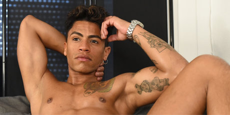 Dick Brow Dancer onlyfans boobs