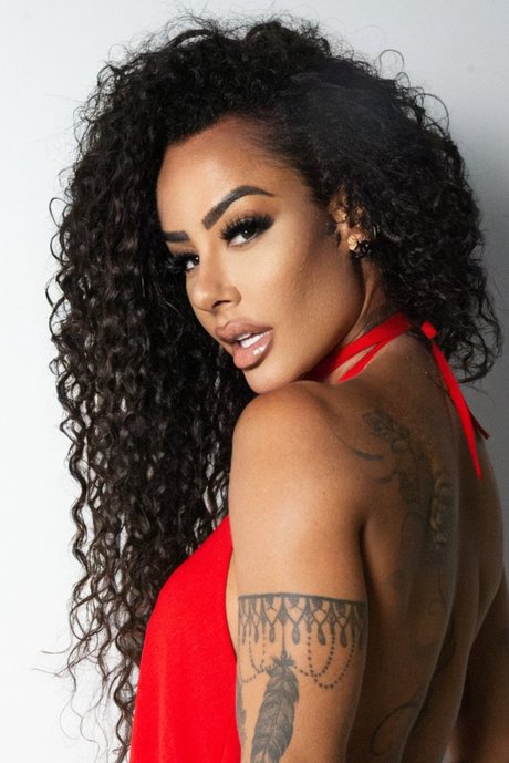 Sue M ura onlyfans leaj