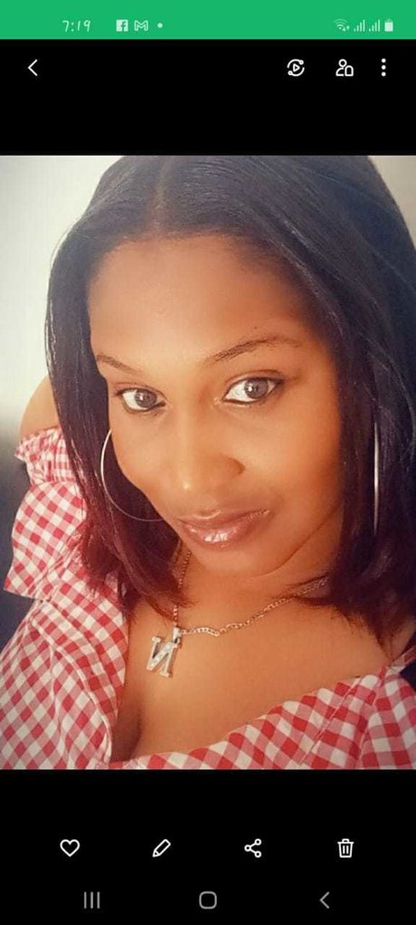 Nicky Henn onlyfans leajs