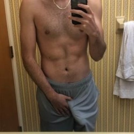 HungHomie nude only fans