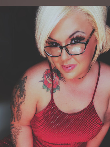 Tilly Trigger onlyfans public photos