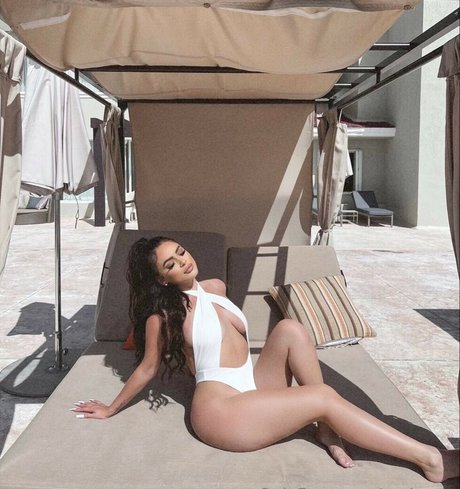 Rayleen Vega onlyfans for free