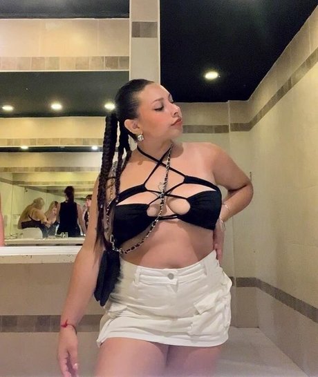 Sharon Livinsky onlyfans leajs