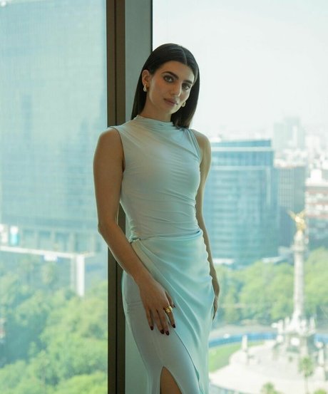 Claudia Doumit onlyfans leak