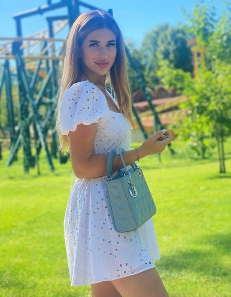 olivia sweetty onlyfans leaks sex