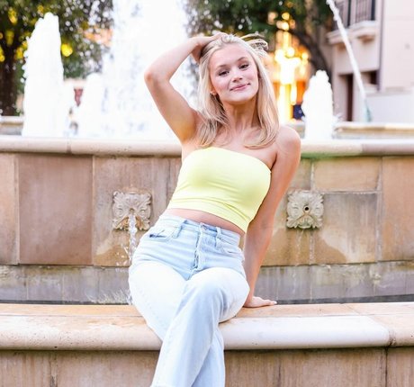 maddiiedee onlyfans nude leak