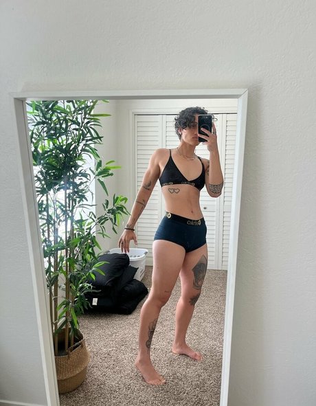 taytate12 nude onlyfans