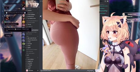 SquChan onlyfans naked leaks