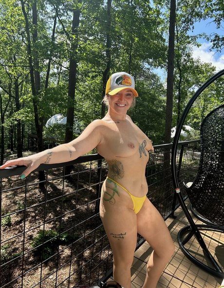 bigbtytxn onlyfans star