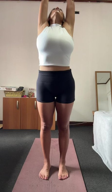 marysofi onlyfans topless