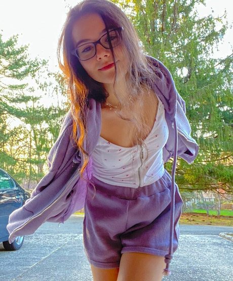 Julia Antonelli onlyfans model