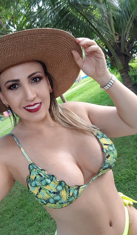 gabrielaguimaraes01 onlyfans leaks