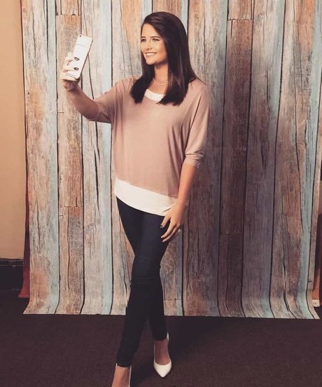 Hallie Clark onlyfans ass