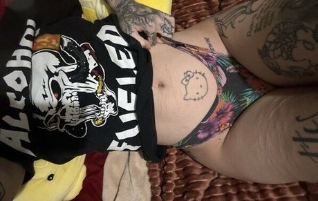 FaceTatMami onlyfans leaked photos