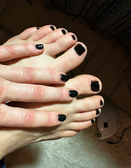 missfloraberlinfree onlyfans nude photos