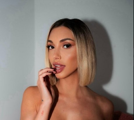 csecretss onlyfans model