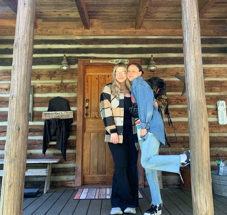 Rachel Pate onlyfans leaked.