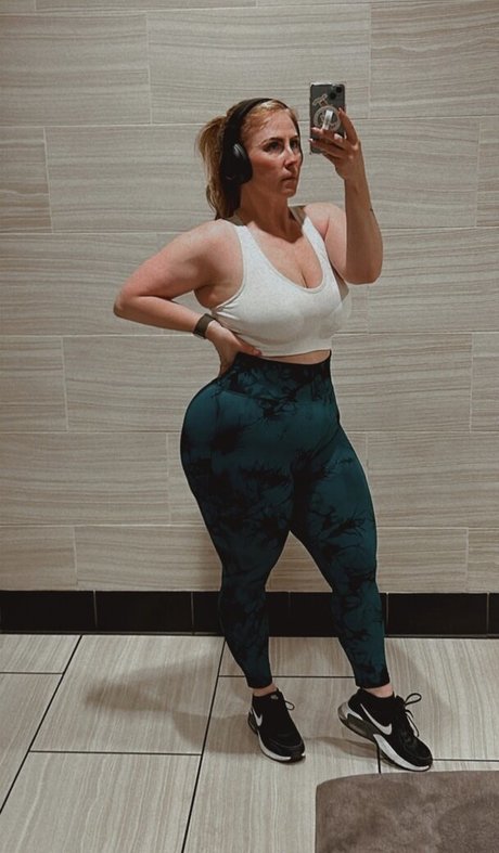 naturalbeauty39 onlyfans nude