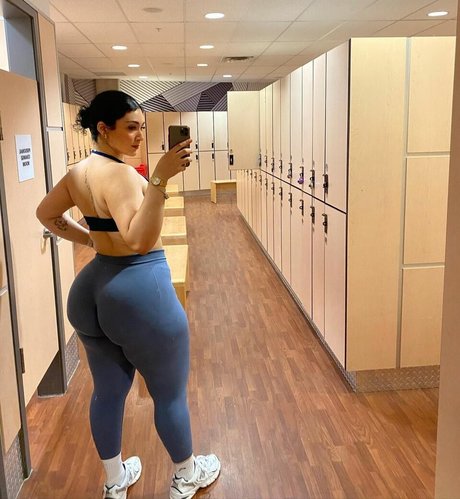 Zainaabb ab onlyfans creator