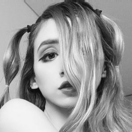 Valerymont onlyfans leak fuck