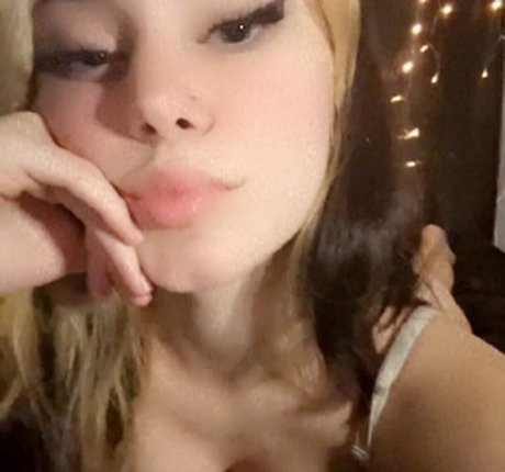mollysfantasy leaked onlyfans porn