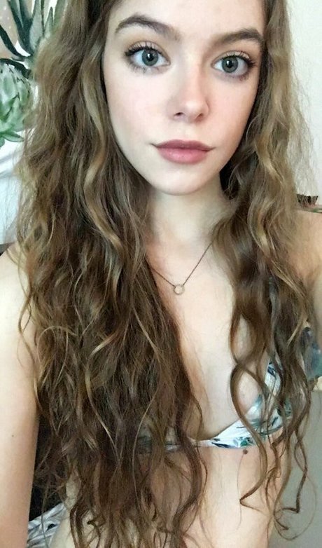 Rose Castella nudes leaked onlyfans