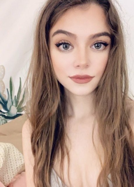 Rose Castella onlyfans leake