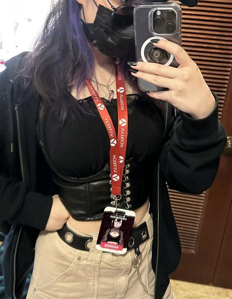 Rainhoe leaked onlyfans pics