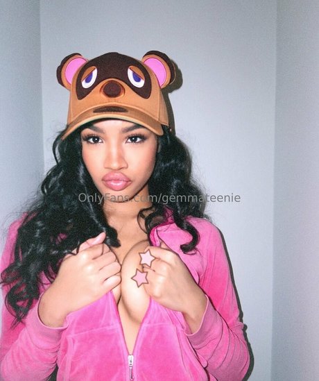 gemmateenie onlyfans boobs