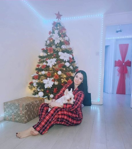 Klara Devine leaks only fans