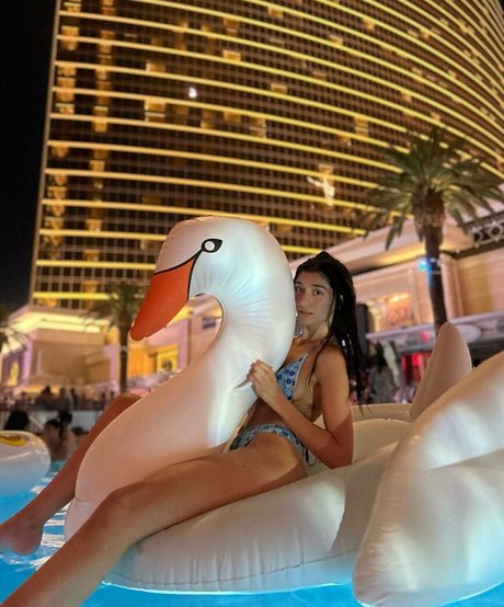 Aubry Babcock onlyfans content